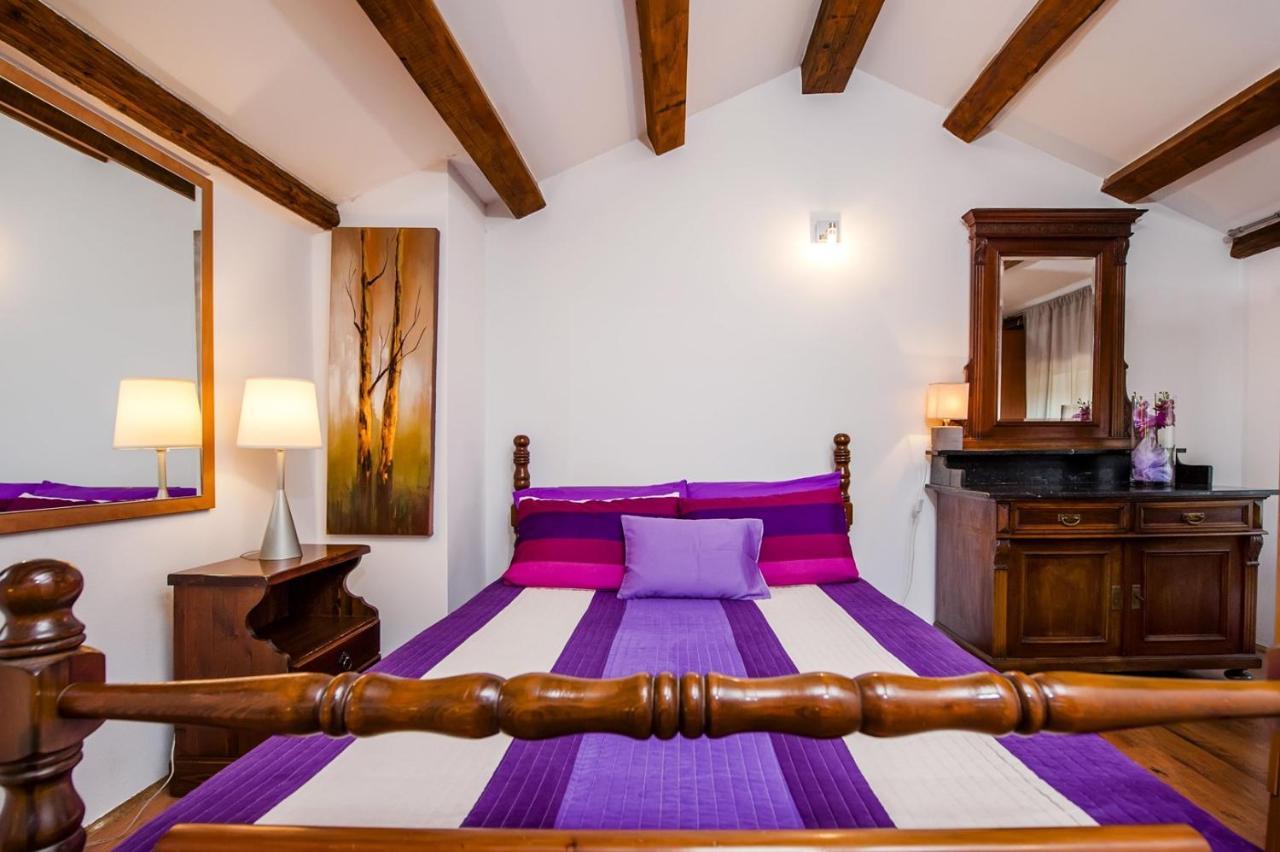 Holiday Apartment Daria 20 Ровин Екстериор снимка